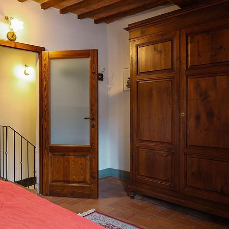 Pulcinella Appartamento Tipico Centro Storico Montepulciano Stazione Exterior foto